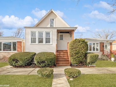 4106 N Kolmar Ave, Chicago, IL, 60641