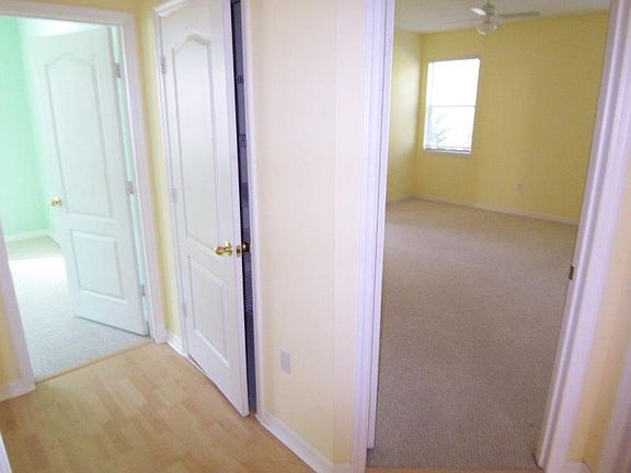 4th image of 10497 Moss Rose Way