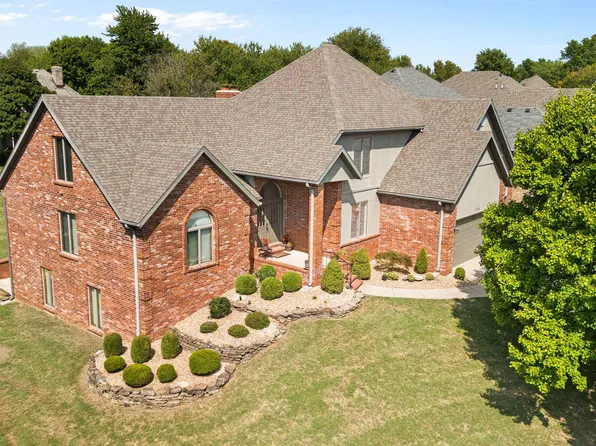 1115 N Chelmsworth Lane, Springfield, MO 65802