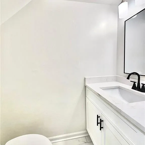 118 Jade Ln — Photo 11