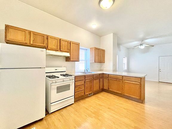 2nd image of 3443 S Union Ave #1R