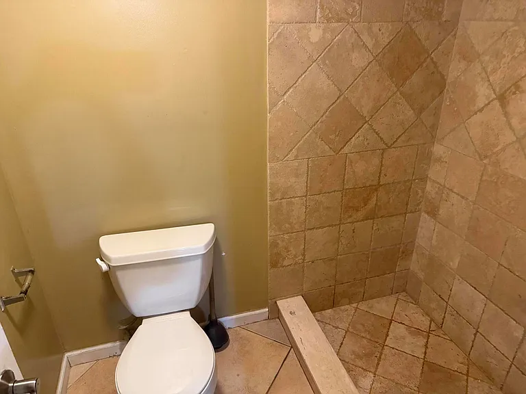 3130 Millwood Ter #1110 — Photo 8