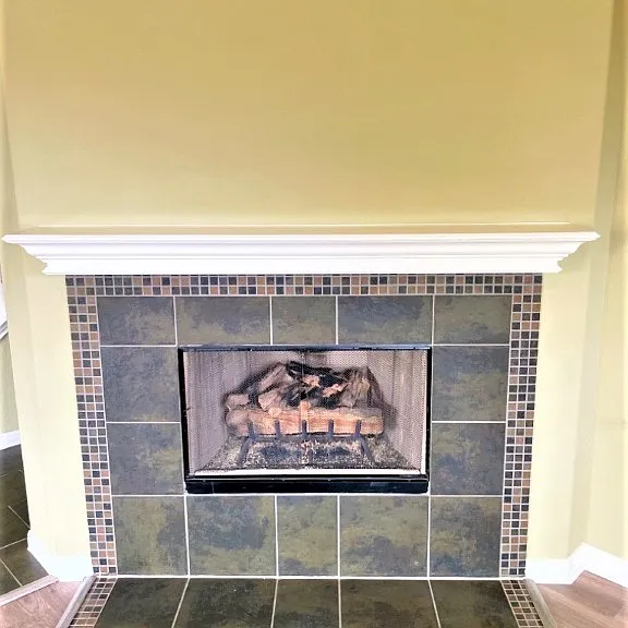 2409 Dovetail St — Photo 19