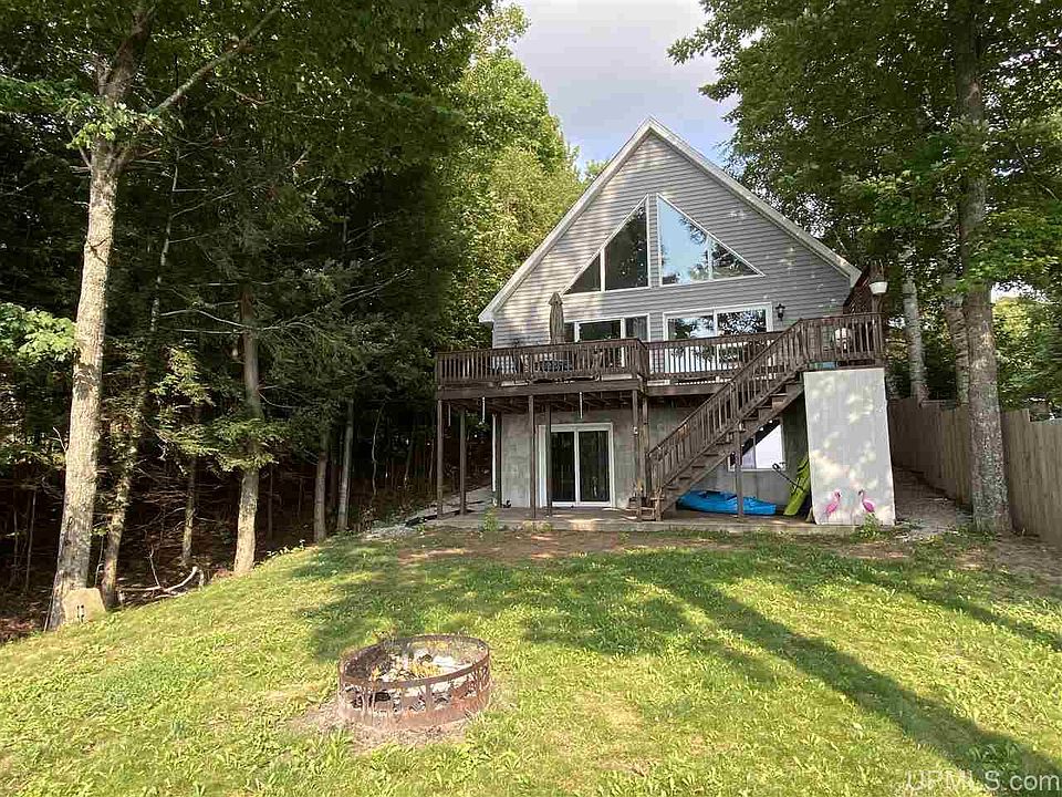 1st image of 1681 N Wawaushnosh Dr