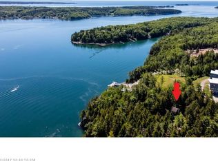 54 Green Ldg, Boothbay, ME 04537
