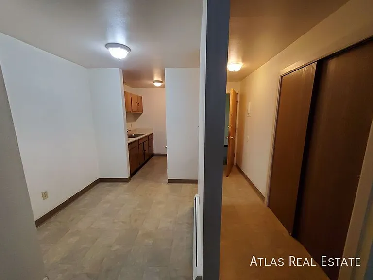 207 Mathews St #6 — Photo 9