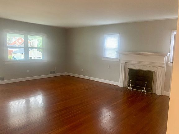 4th image of 113 Lakeview Dr