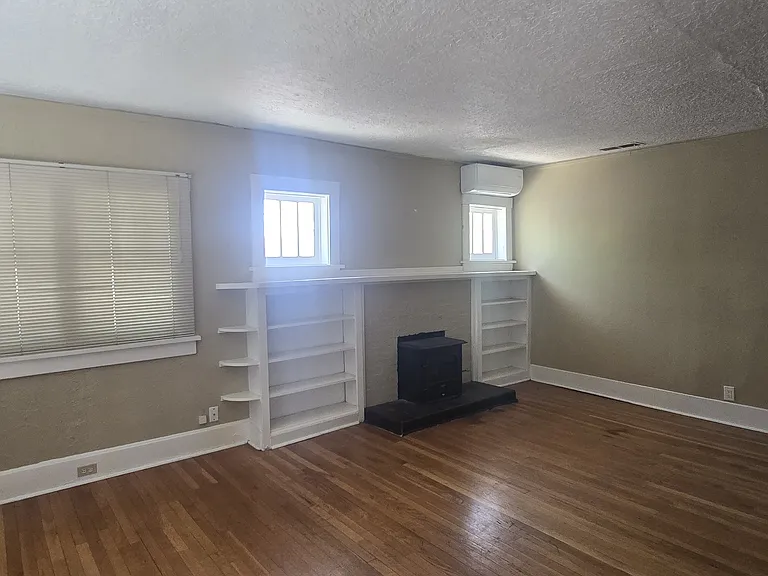 223 Vassar Dr SE — Photo 1