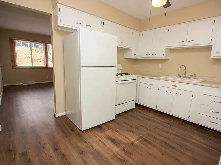 7129 Columbia Ave — Photo 6