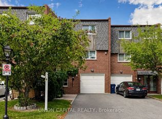 6 Windy Golf Way, Toronto, ON M3C 3A7