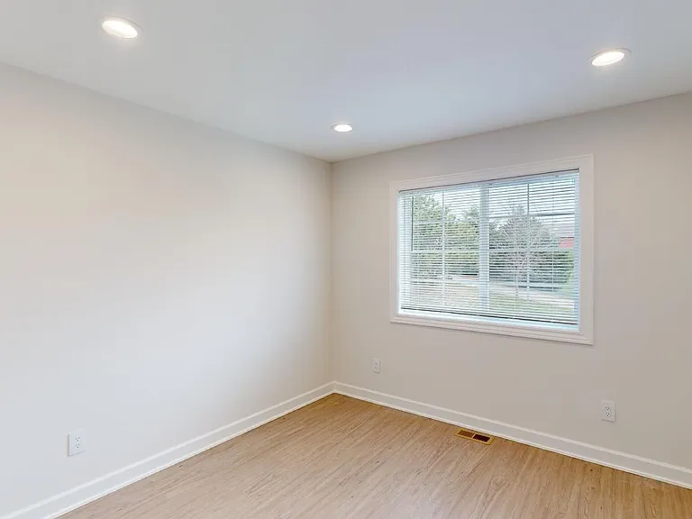 828 Dailey Pl — Photo 19