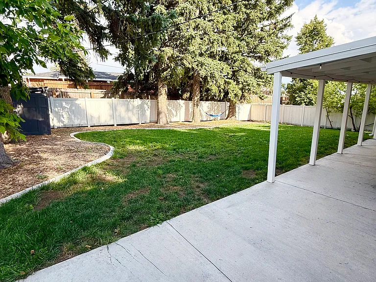 6147 Kevin Ave — Photo 20