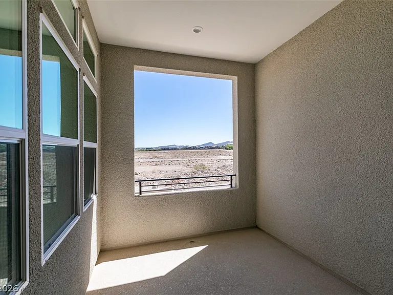 2498 Indigo Mountain St — Photo 42