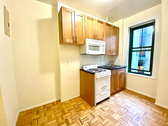 5th image of 542 E 79th St APT 5