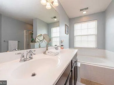 7058 Oak Grove Way — Photo 27