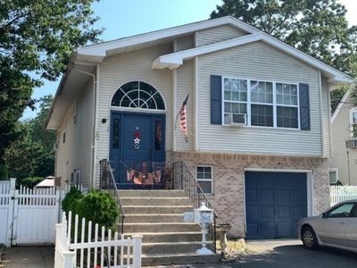 2226 Cameron Ave, Merrick, NY, 11566