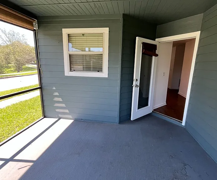 16095 NW 123rd Ave — Photo 10