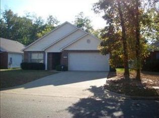 2504 Rosebush Rd, Dothan, AL 36303