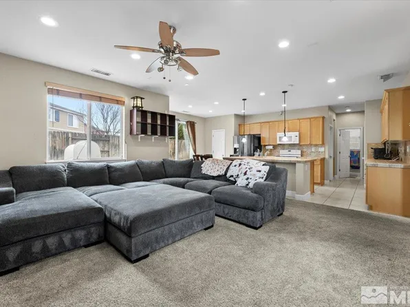 1950 Red Willow Dr, Reno, NV 89521