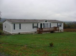 366 Bearclaw Ln, Max Meadows, VA 24360