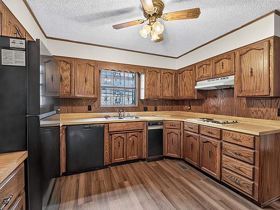 5th image of 2315 Lakeshore Dr Unit K1