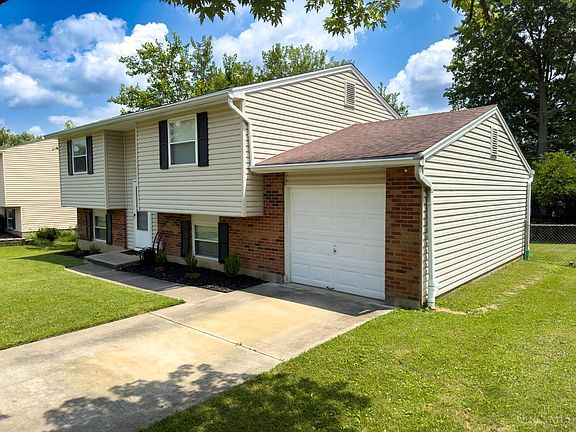 2nd image of 12140 Birchgrove Ct