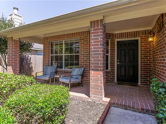 3rd image of 32026 Decker Oaks Dr