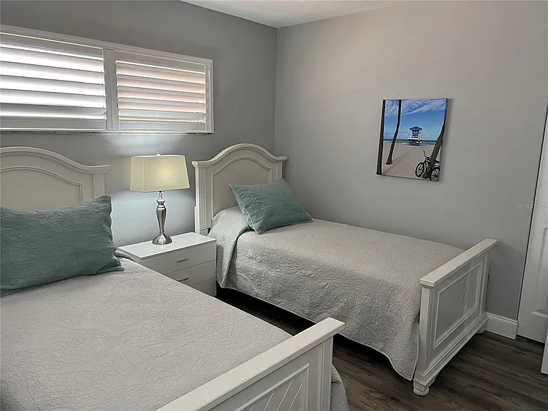 1270 Gulf Blvd #401 — Photo 15