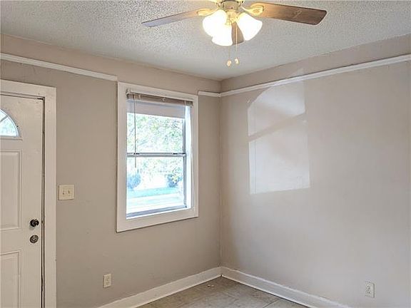 4th image of 7813 Forshey St