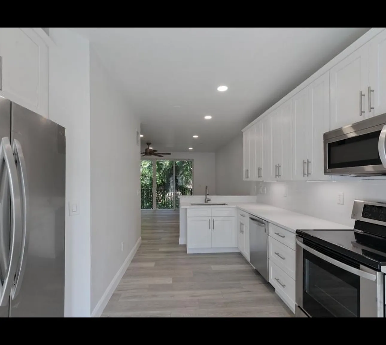 Juno Townhouse — Photo 3