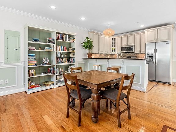 3rd image of 24 Custer St #1