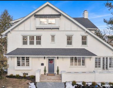 269 Bellair Rd, Ridgewood, NJ, 07450