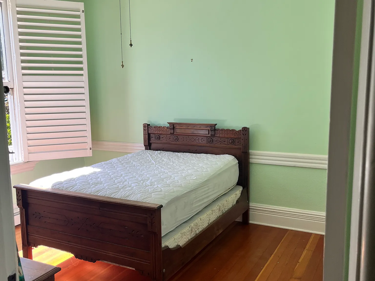 1 bed, 1.5 bath, 200 sqft, $1,850 — Photo 2