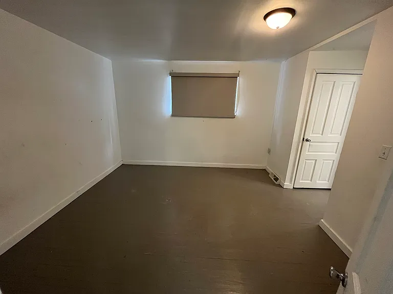 1331 Franklin St — Photo 10
