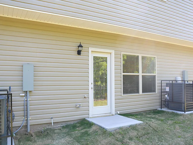 7124 Fringe Flower Dr — Photo 9