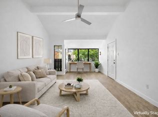 9600 Royal Ln APT 316, Dallas, TX 75243