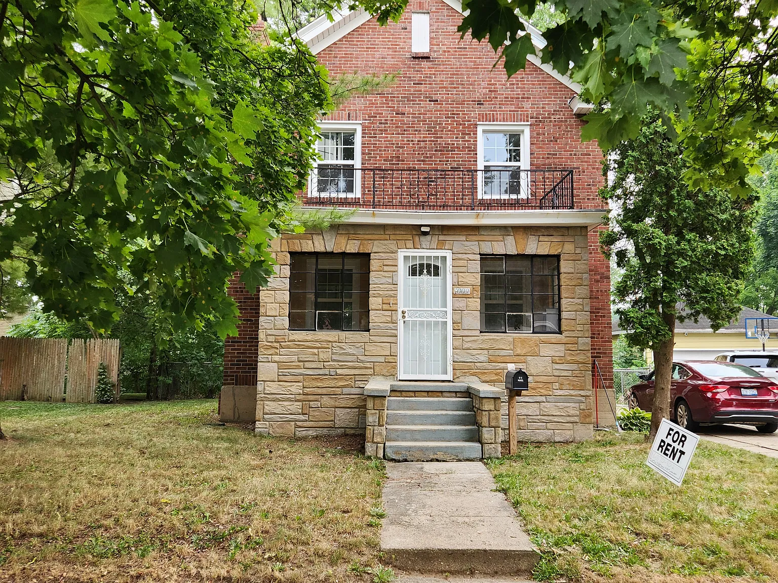 3 bed, 1344 sqft, $1,200 — Photo 3