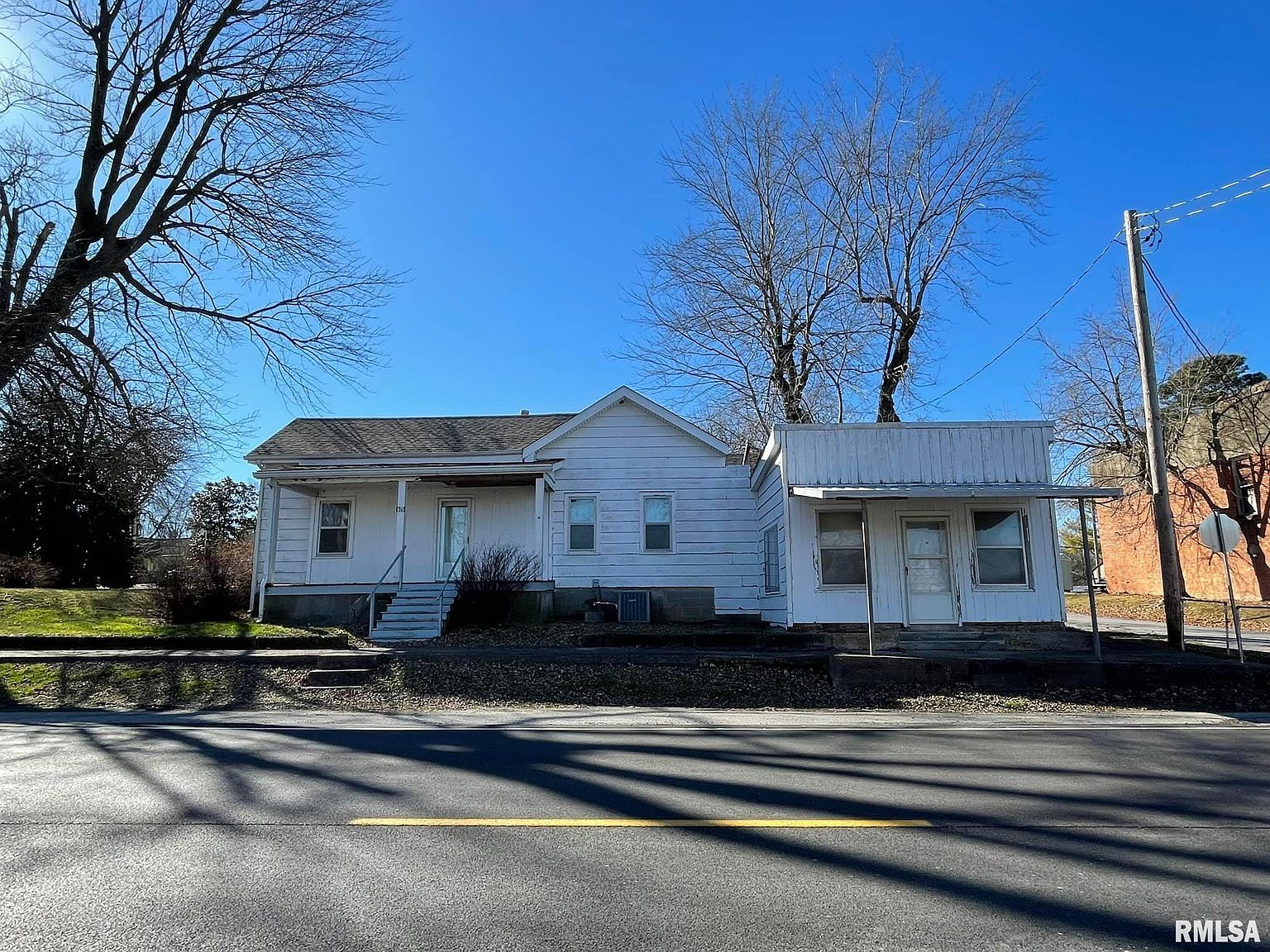 400 S Main St, Grand Chain, IL 62941 | Zillow