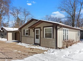 902 W Walworth St #904, Elkhorn, WI 53121