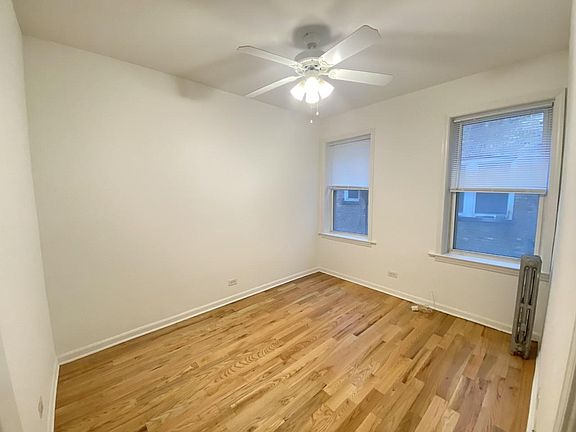 2nd image of 6912-14 N Wolcott Ave #2W