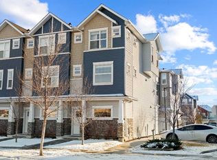 115 N Sagewood Dr SW #901, Airdrie, AB T4B 4V5