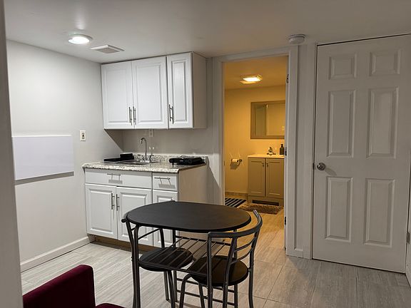4th image of 115 Dawn Dr