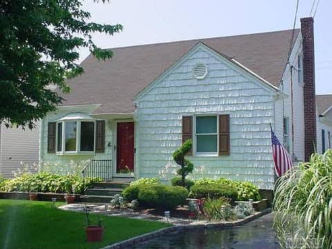 Front of the House in WaterFront Beach Community!