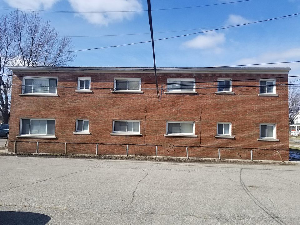 2nd image of 35657 Brush St APT 9