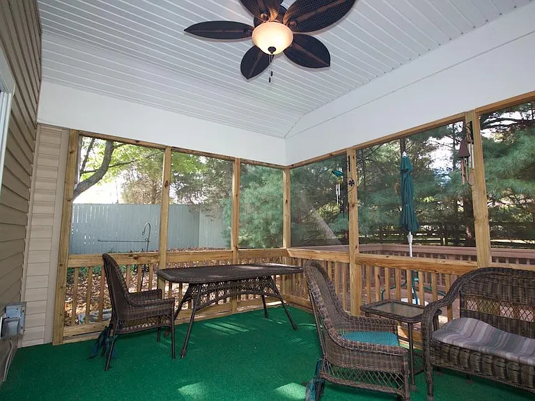 Robin Ridge Ct — Photo 8