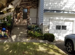 14850 NE Rose Pkwy #67-A, Portland, OR