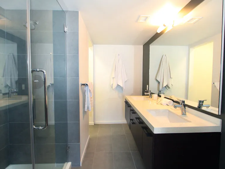 Waves MDR Apartments — Photo 6