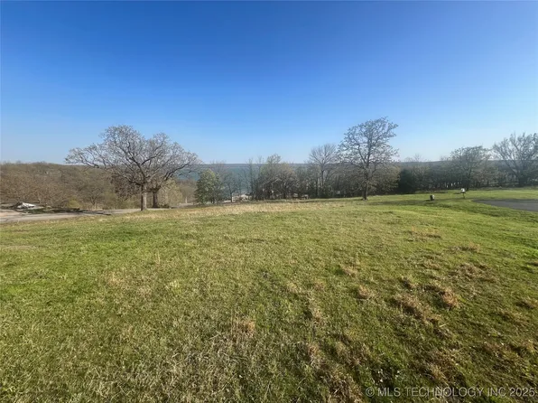 19 Armani Cir, Skiatook, OK 74070