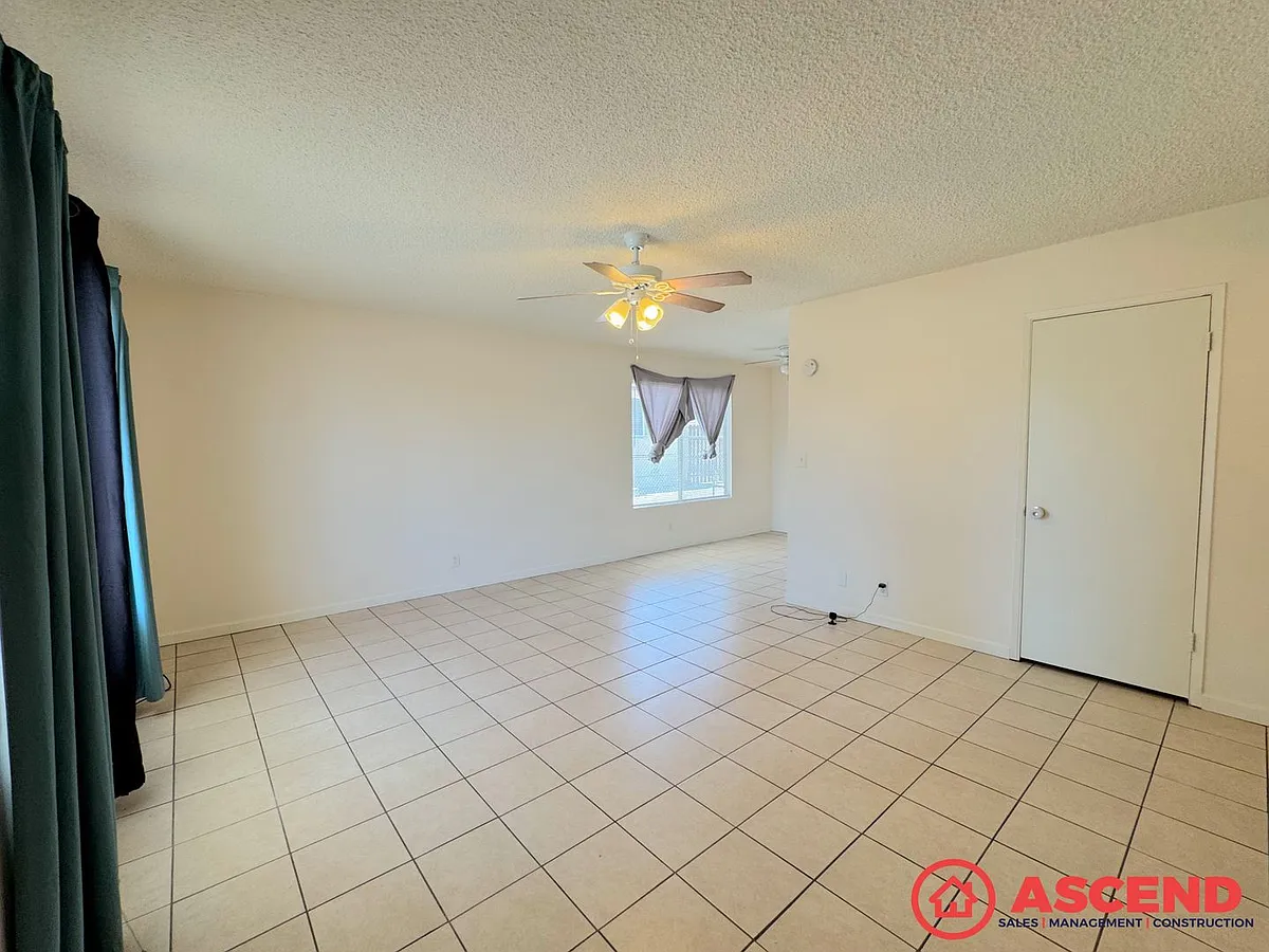 Building Photo - 3817 K St
