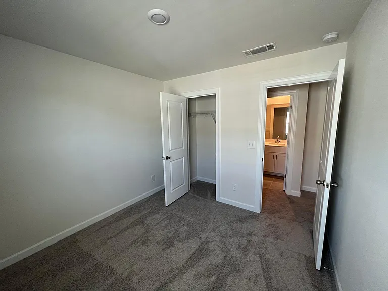 2027 Tears Ln — Photo 24